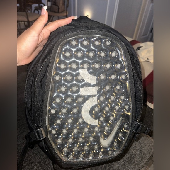 Nike backpack 17L - Picture 4 of 6